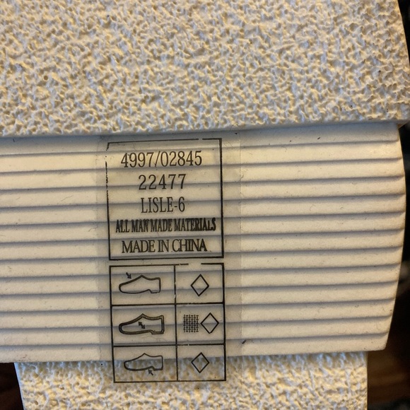 Whiskey color slides, wedge heel, man made material, brand new w/box - Picture 8 of 9